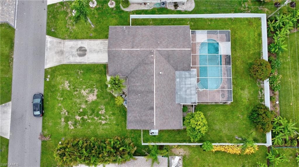 908 21st Ter, Cape Coral, FL 33990-48