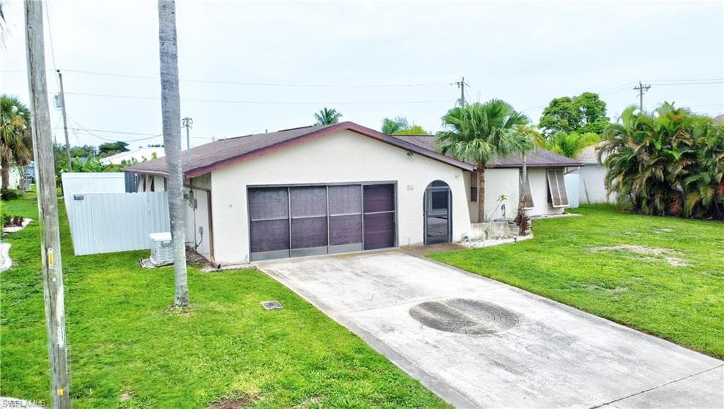 908 21st Ter, Cape Coral, FL 33990-49