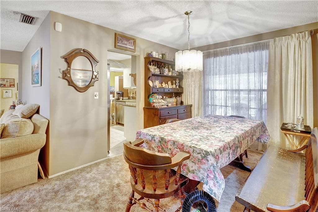 908 21st Ter, Cape Coral, FL 33990-8