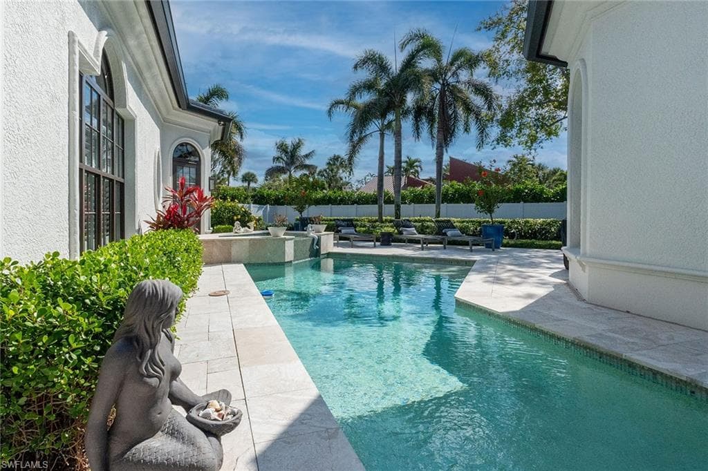 709 Teal Ct, Naples, FL 34108-27