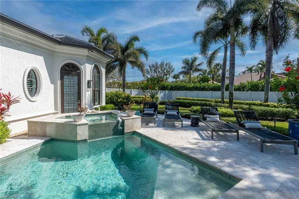 709 Teal Ct, Naples, FL 34108-28