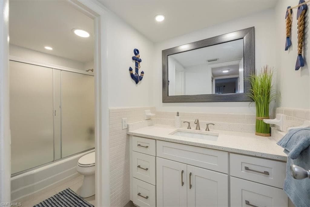 1900 Clifford St 301, Fort Myers, FL 33901-18