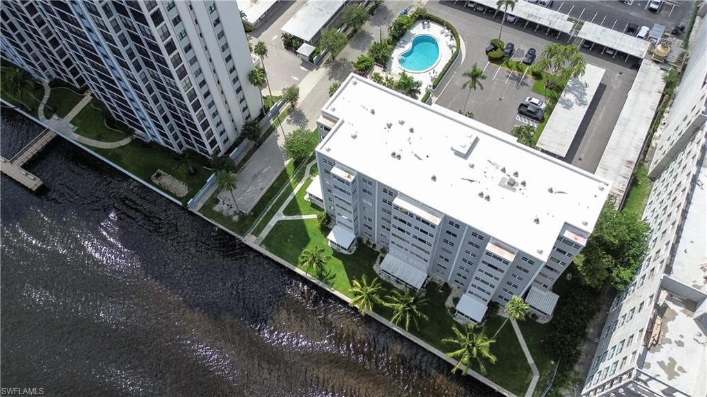 1900 Clifford St 301, Fort Myers, FL 33901-30