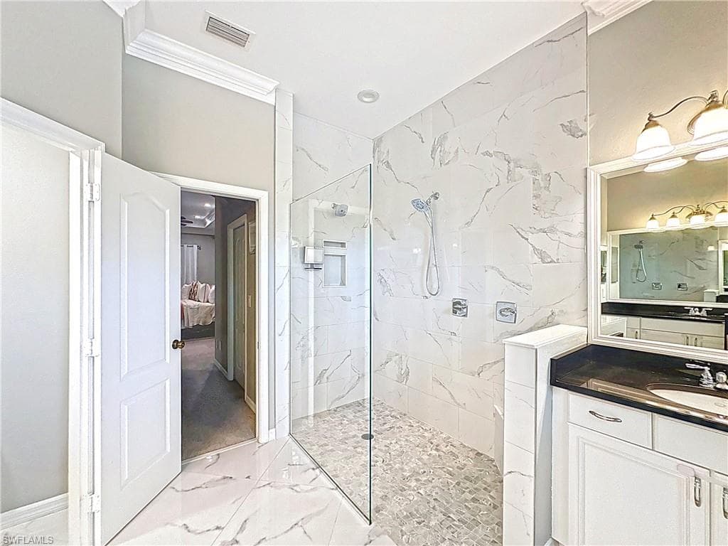 3032 Via Rialto St, Fort Myers, FL 33905-13