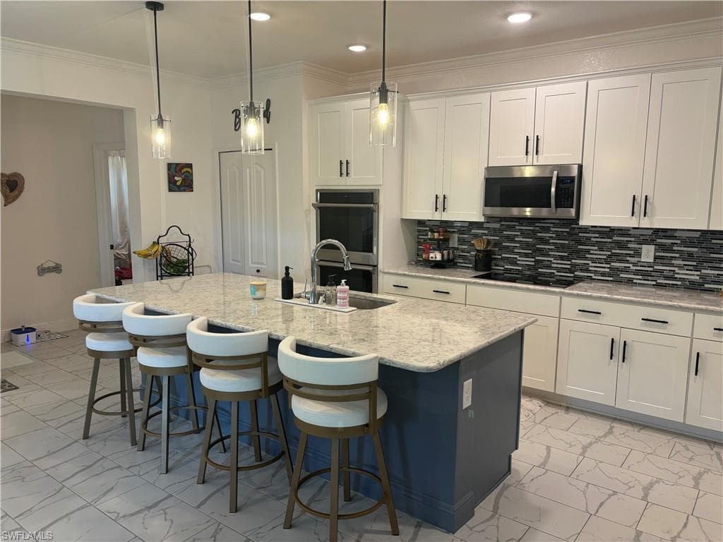 2501 54th Ave NE, Naples, FL 34120-12