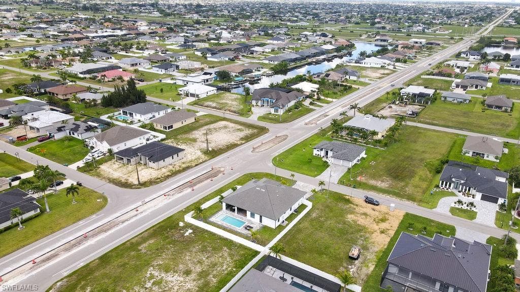 2 35th Ave, Cape Coral, FL 33991-42