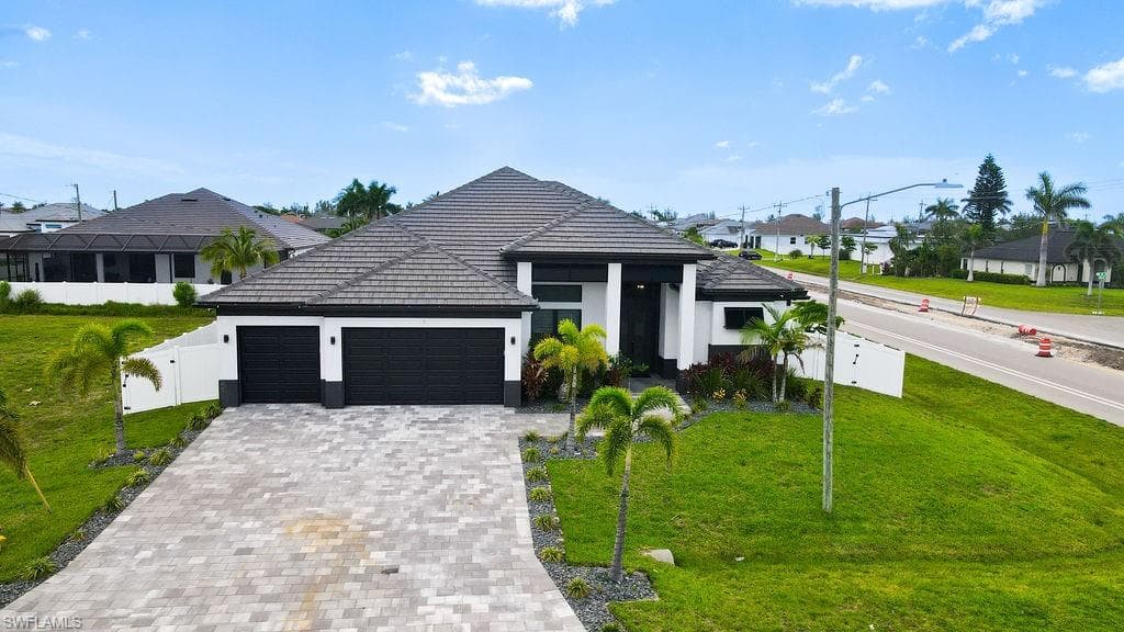 2 35th Ave, Cape Coral, FL 33991-50