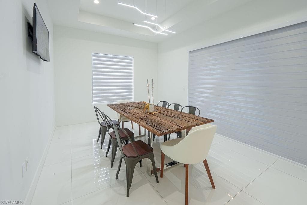 2 35th Ave, Cape Coral, FL 33991-51