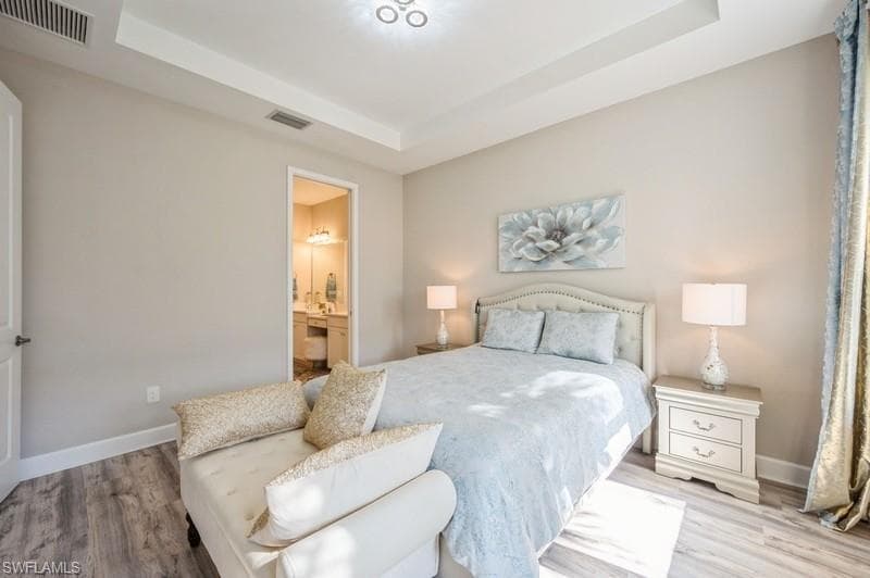 8070 Calle Canovas St, Naples, FL 34114-11