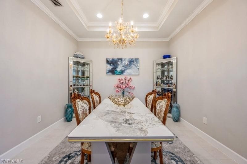 8070 Calle Canovas St, Naples, FL 34114-6