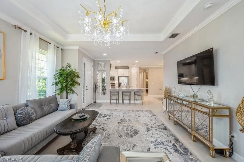 8070 Calle Canovas St, Naples, FL 34114-7