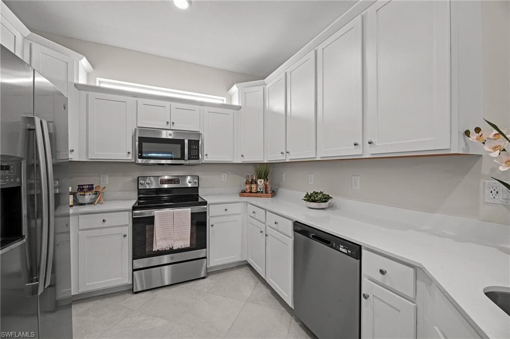 9051 Leatherwood Loop, Lehigh Acres, FL 33936-16