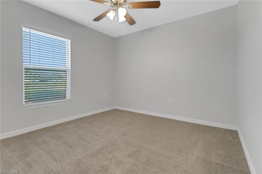 2857 27th St, Cape Coral, FL 33993-17