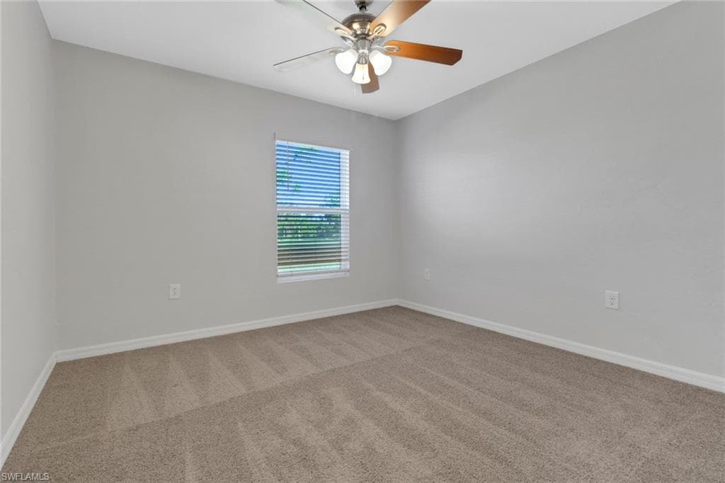 2857 27th St, Cape Coral, FL 33993-20