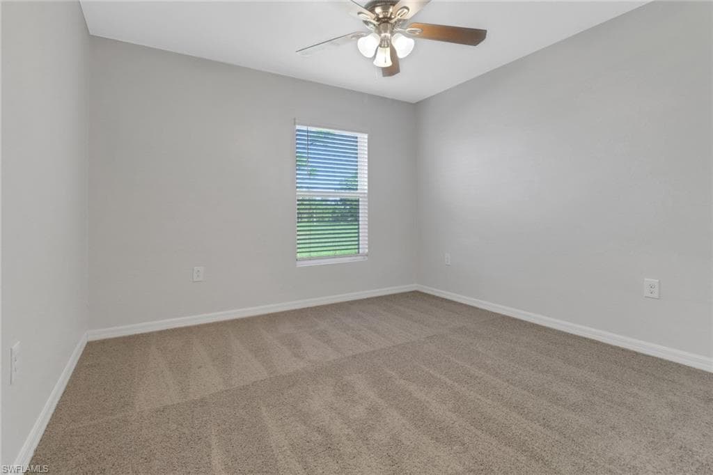 2857 27th St, Cape Coral, FL 33993-23