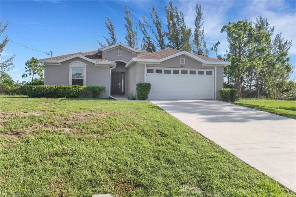 2857 27th St, Cape Coral, FL 33993-2