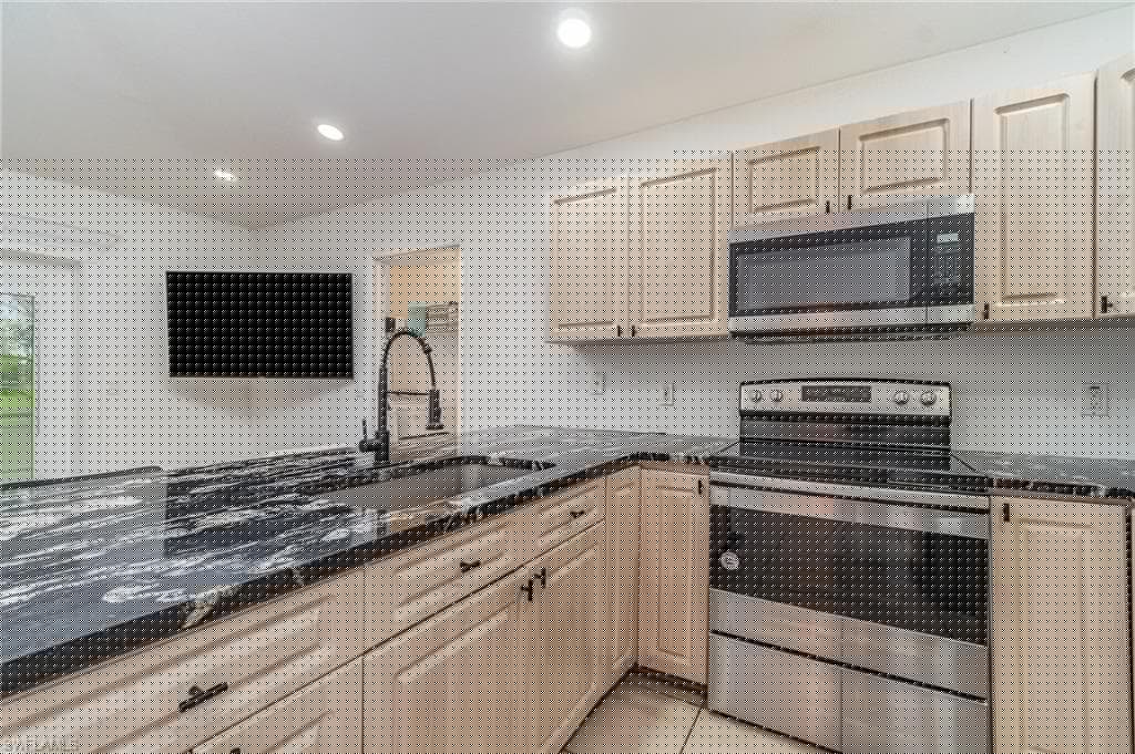 3430 35th Ave NE, Naples, FL 34120-15