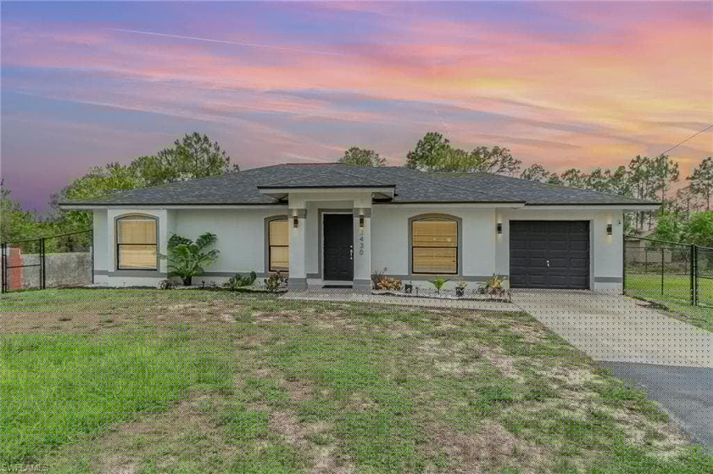 3430 35th Ave NE, Naples, FL 34120-1