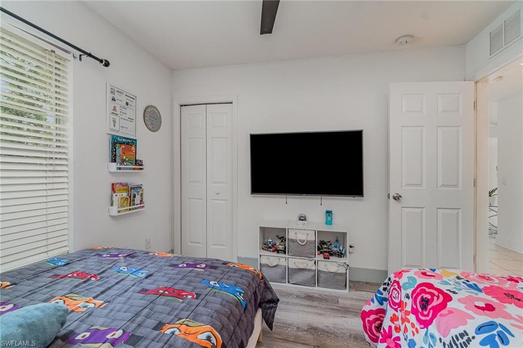3430 35th Ave NE, Naples, FL 34120-25