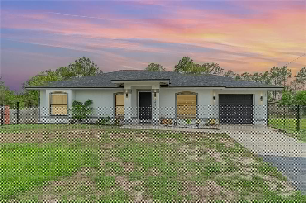 3430 35th Ave NE, Naples, FL 34120-2