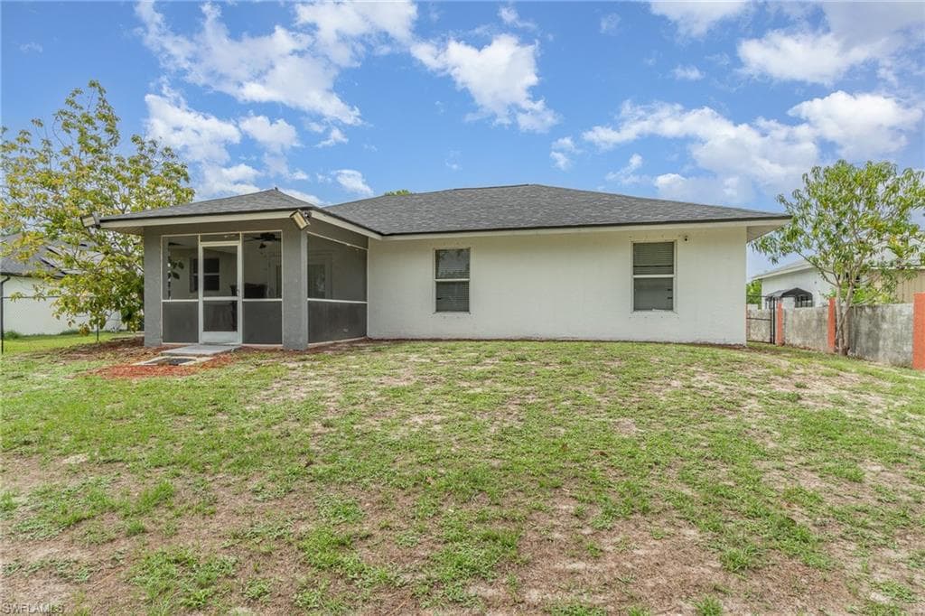 3430 35th Ave NE, Naples, FL 34120-30