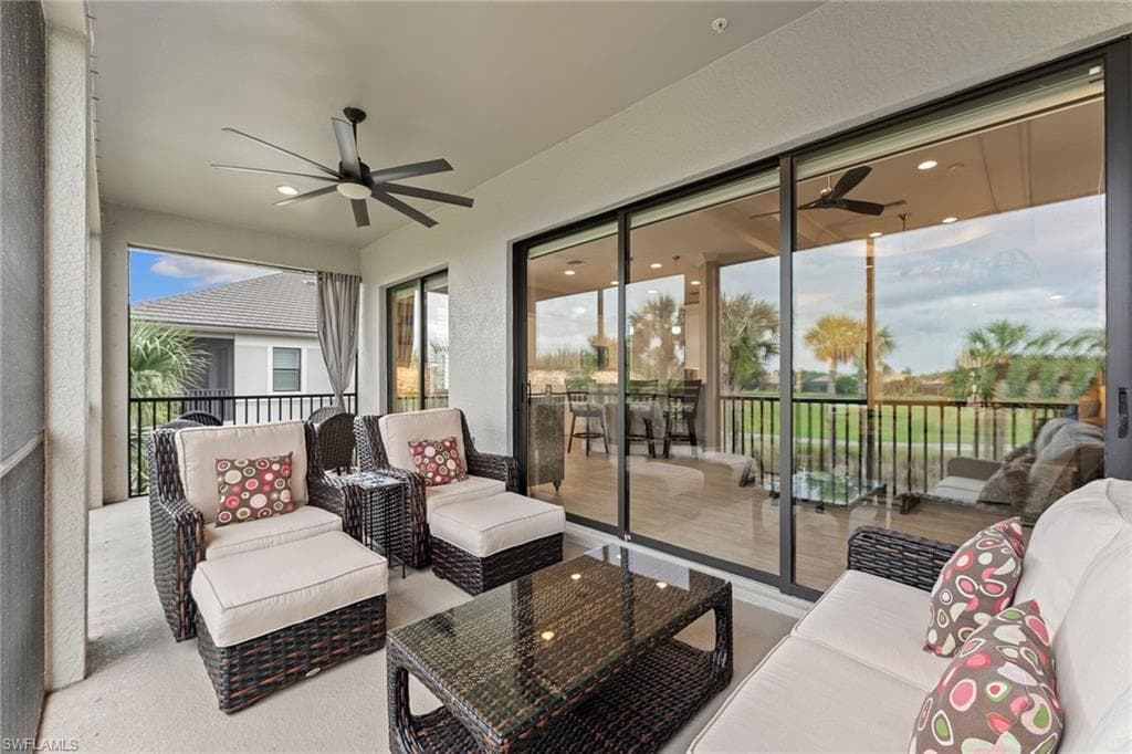 12041 Covent Garden Ct 2202, Naples, FL 34120-33