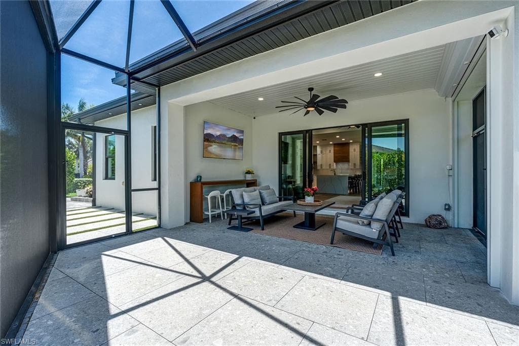 234 Legacy Ct, Naples, FL 34110-37