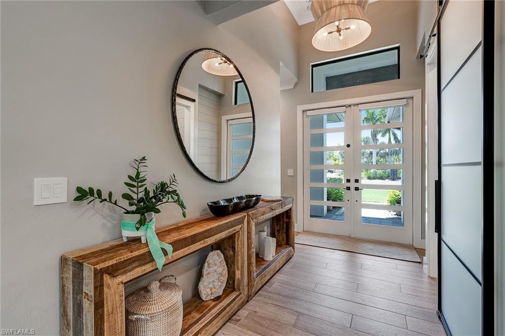 234 Legacy Ct, Naples, FL 34110-7