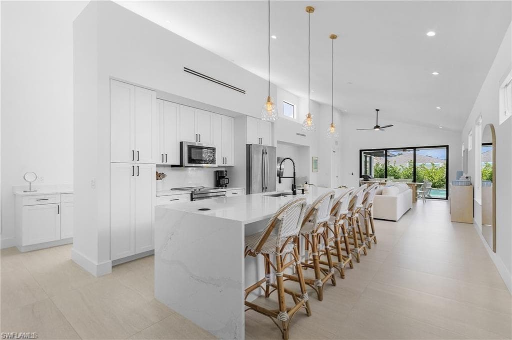 678 95th Ave N, Naples, FL 34108-14