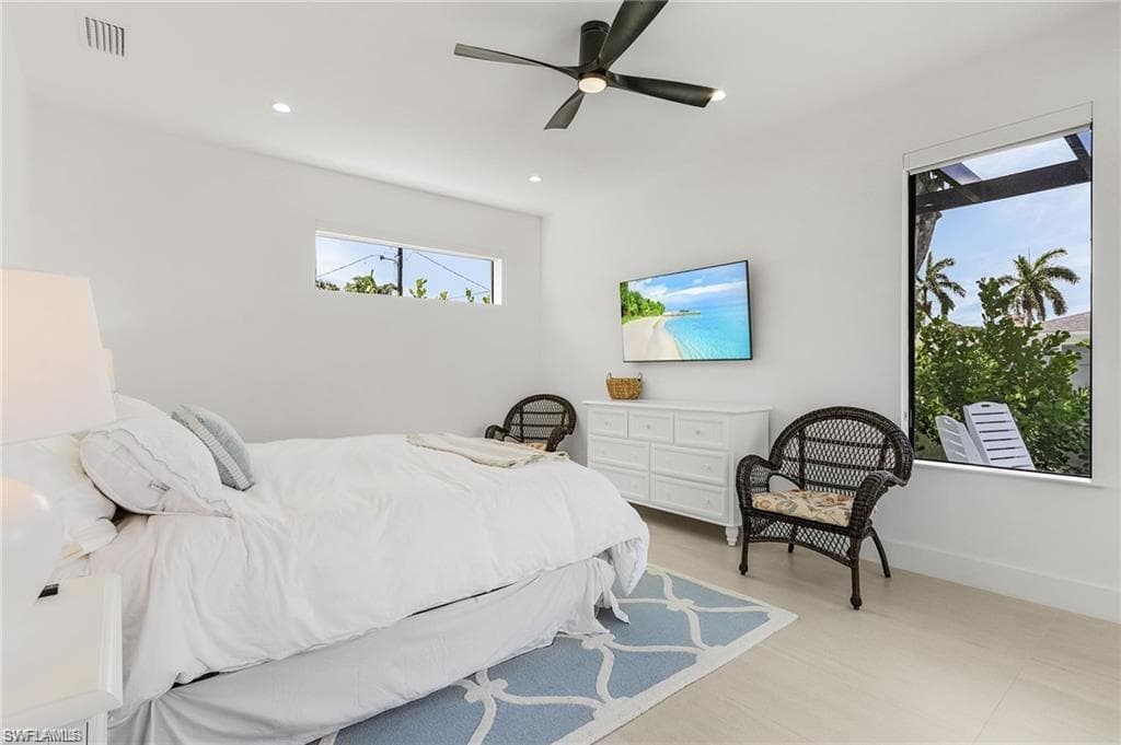 678 95th Ave N, Naples, FL 34108-24