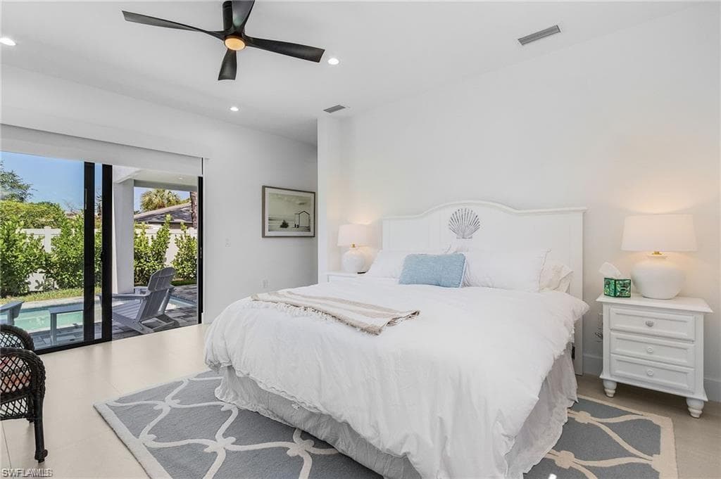 678 95th Ave N, Naples, FL 34108-25