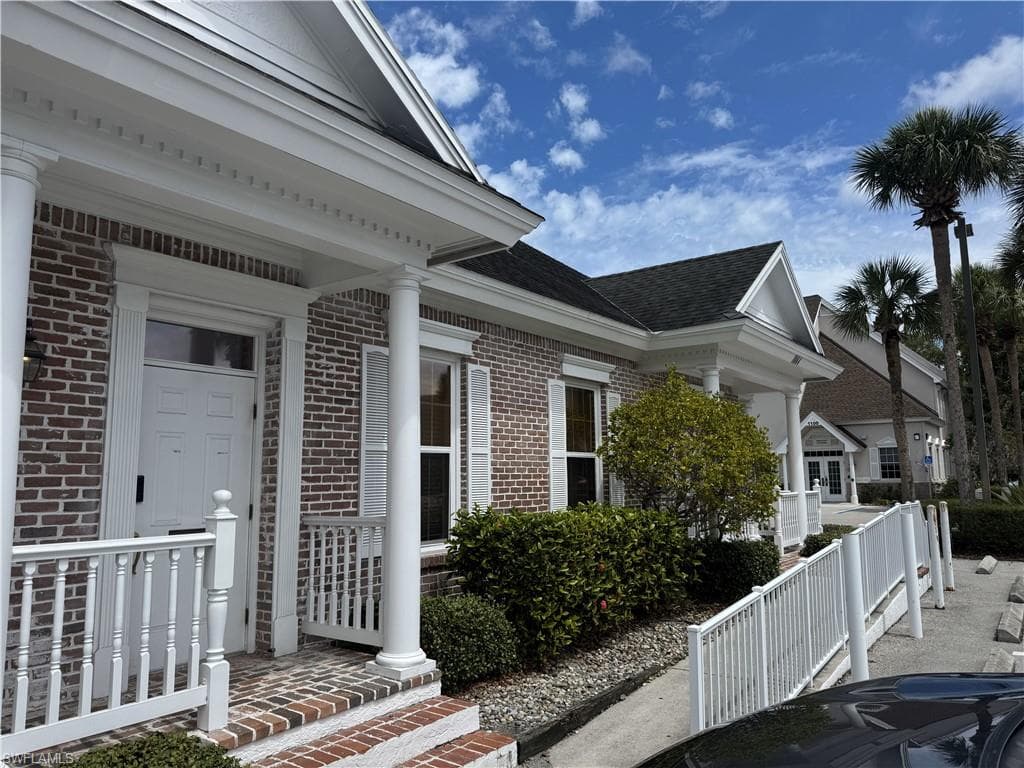 1044 Goodlette-frank Rd N A12, Naples, FL 34102-34
