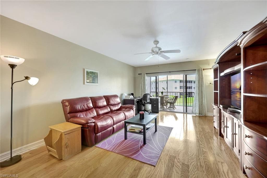 7842 Regal Heron Cir 204, Naples, FL 34104-10