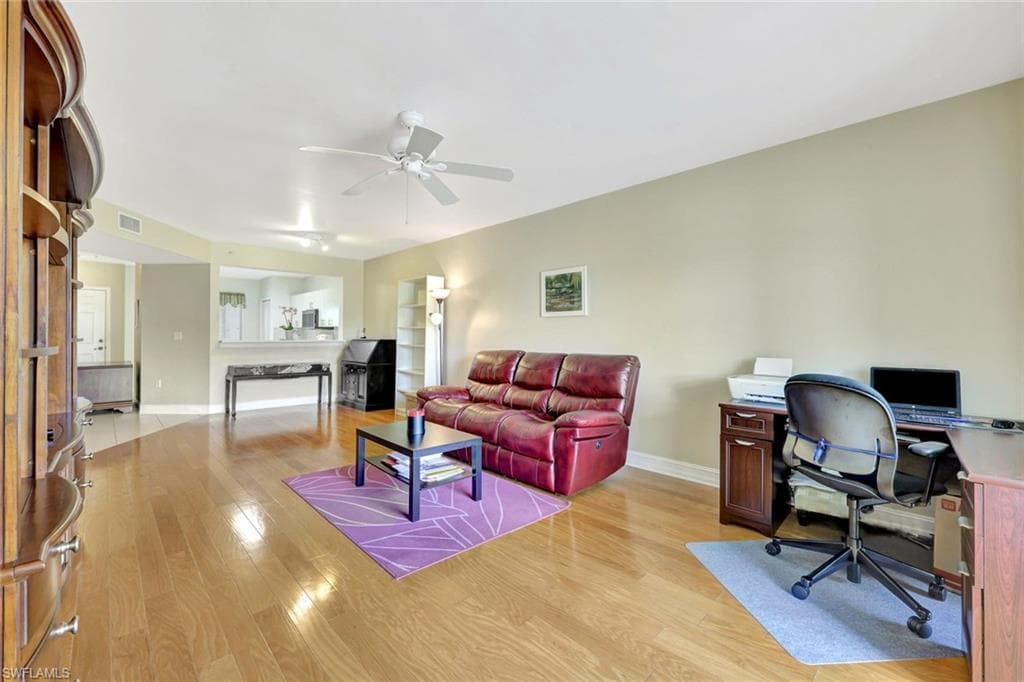 7842 Regal Heron Cir 204, Naples, FL 34104-11