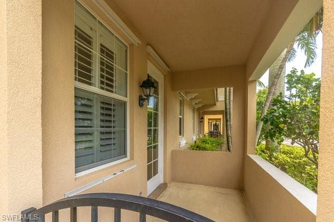 8108 Josefa Way, Naples, FL 34114-22