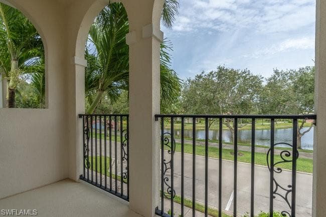 8108 Josefa Way, Naples, FL 34114-29
