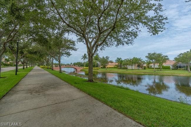 8108 Josefa Way, Naples, FL 34114-40