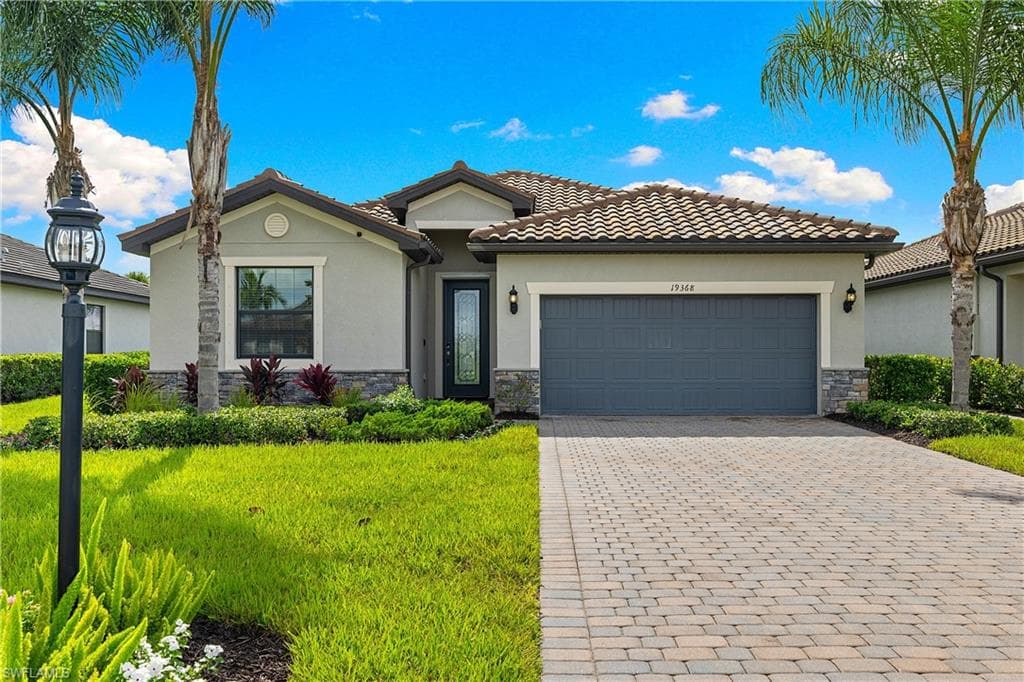 19368 Elston Way, Estero, FL 33928-40