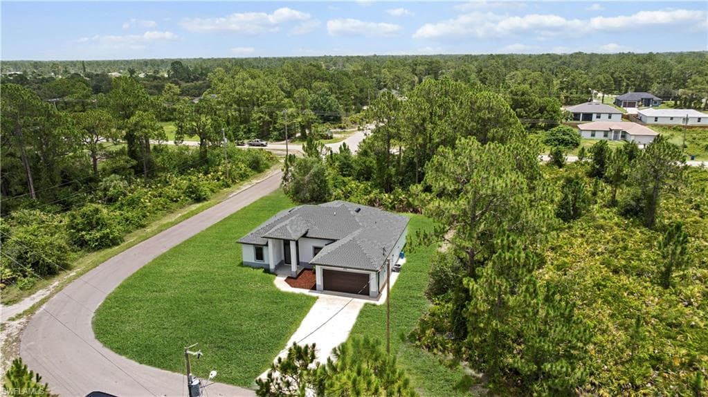 505 Wabasso Ave S, Lehigh Acres, FL 33974-6