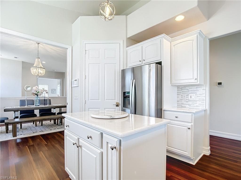 4752 Stratford Ct 1404, Naples, FL 34105-13