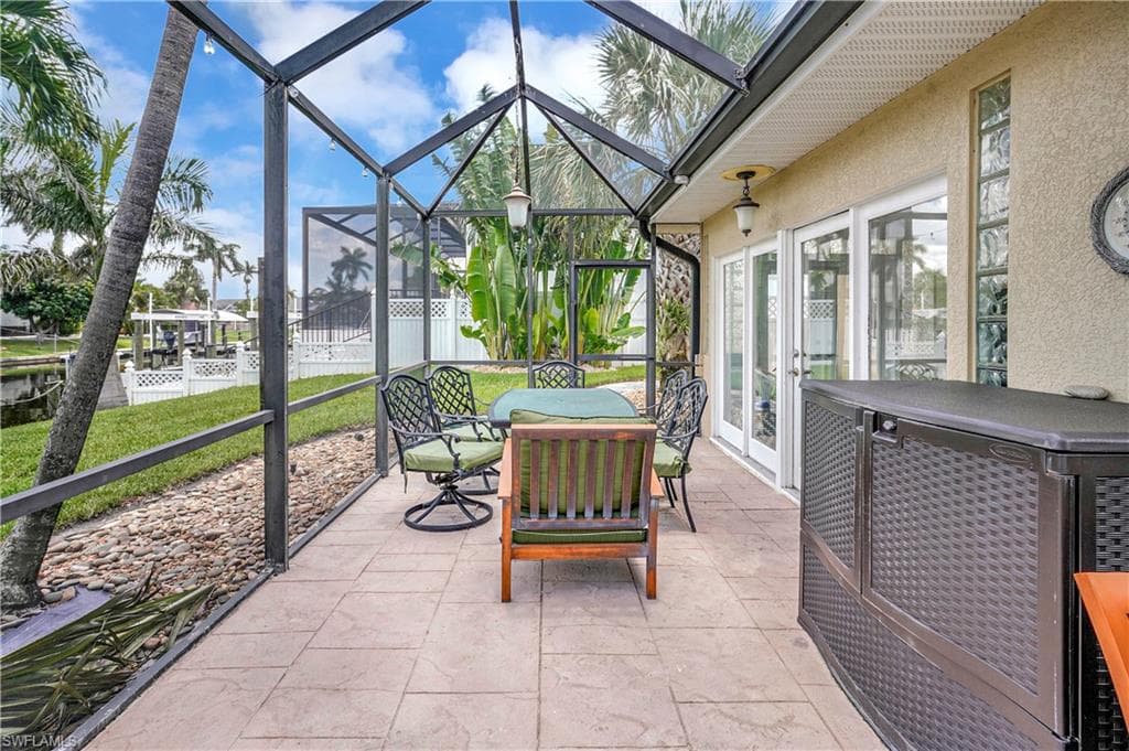 1105 Lenox Ct, Cape Coral, FL 33904-37