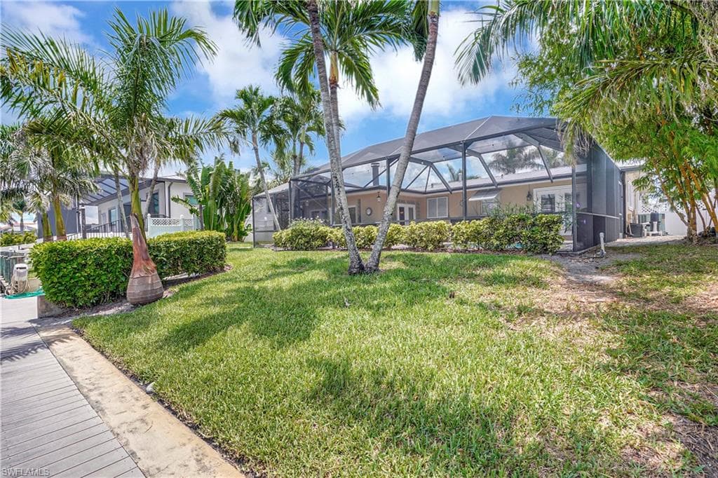 1105 Lenox Ct, Cape Coral, FL 33904-41