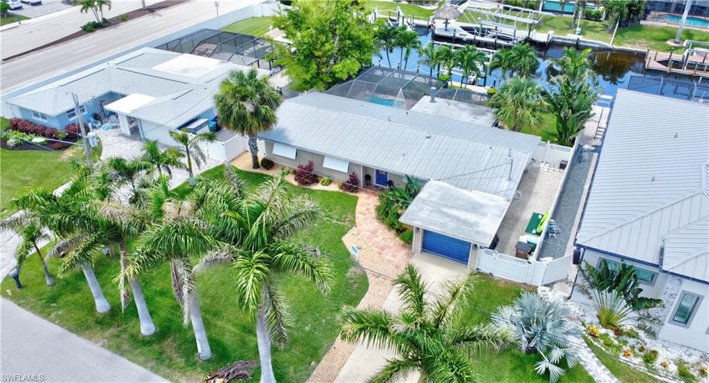 1105 Lenox Ct, Cape Coral, FL 33904-44