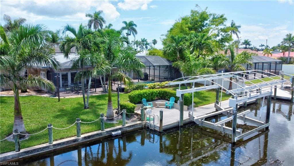 1105 Lenox Ct, Cape Coral, FL 33904-48