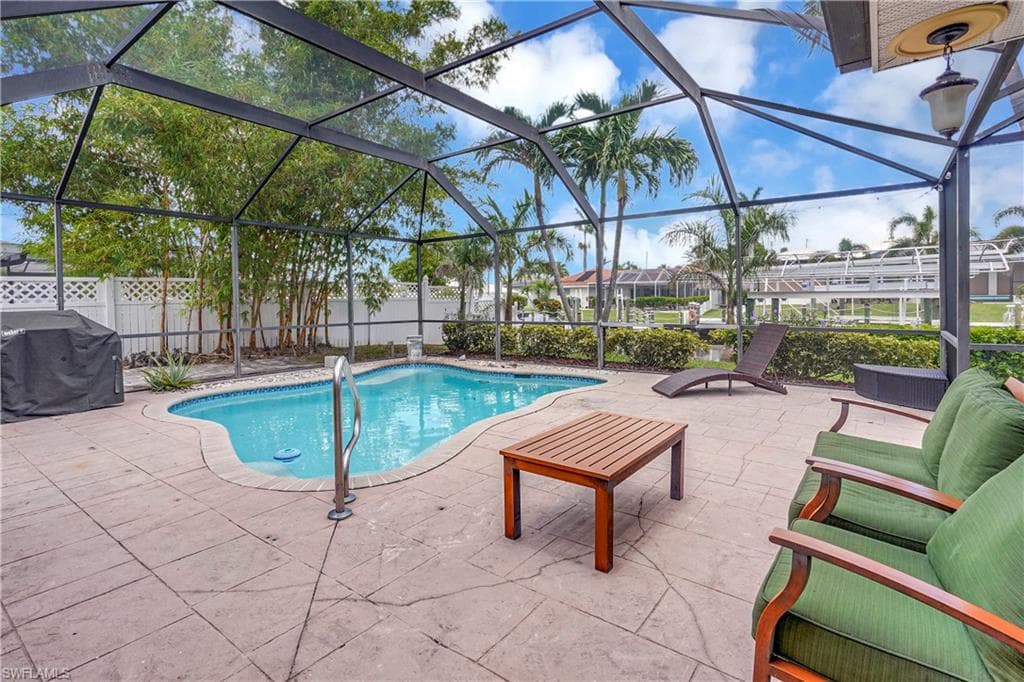 1105 Lenox Ct, Cape Coral, FL 33904-8