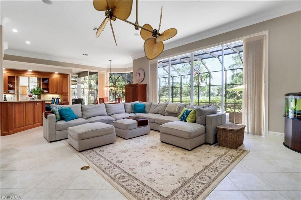 4323 Silver Fox Dr, Naples, FL 34119-12
