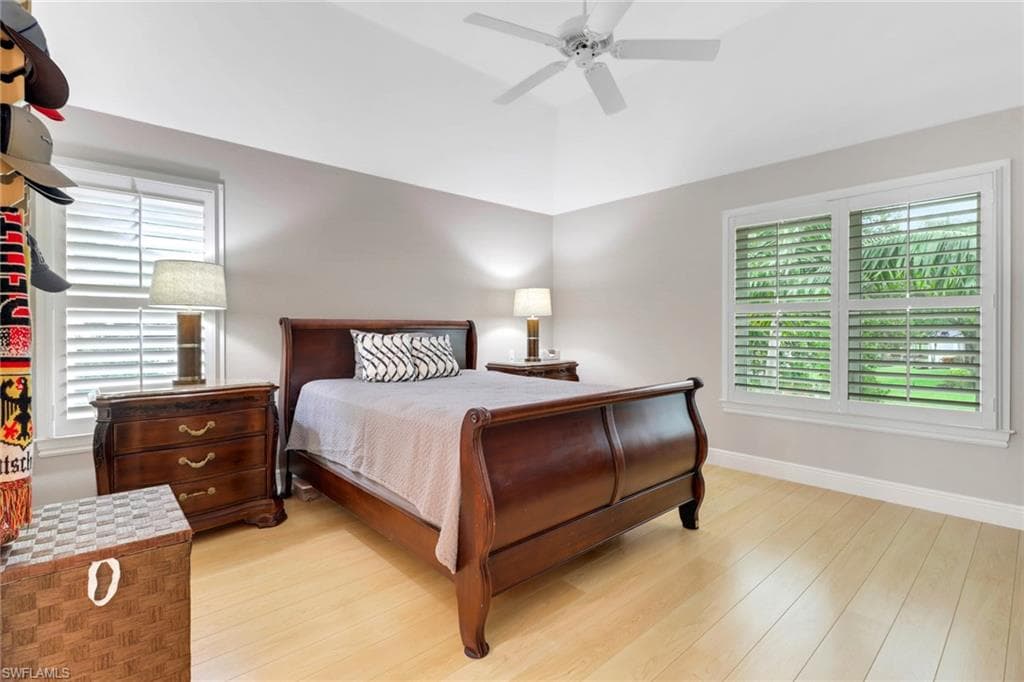 4323 Silver Fox Dr, Naples, FL 34119-29