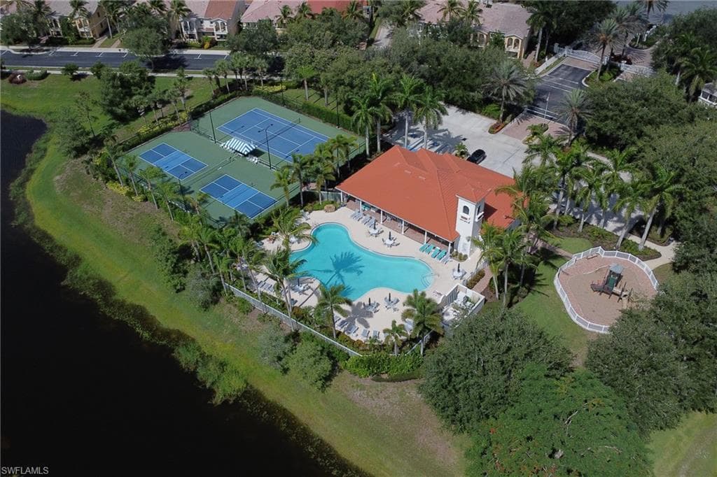 14875 Donatello Ct, Bonita Springs, FL 34135-36