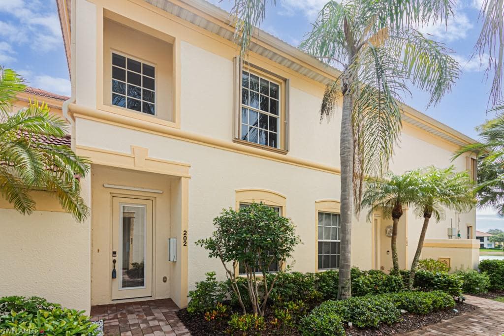 26448 Lucky Stone Rd 202, Bonita Springs, FL 34135-51