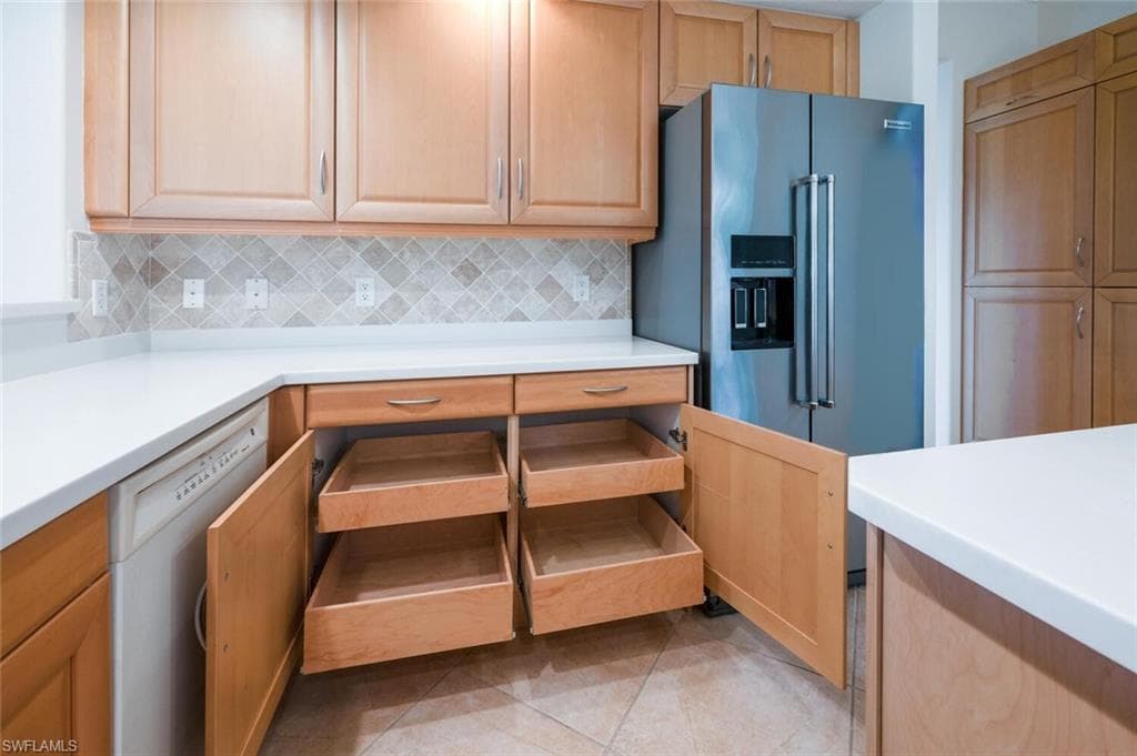 798 Regency Reserve Cir 1101, Naples, FL 34119-12